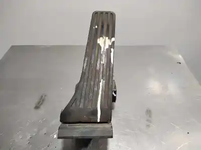 Second-hand car spare part ACCELERATOR PEDAL for MERCEDES-BENZ CLASE C (W204) BERLINA  OEM IAM references   
