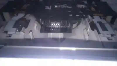 Автозапчастина б/у внутрішне світло для audi a3 (8p) 1.9 tdi ambiente посилання на oem iam  8e0947565 8p0947135d Автозапчастина б/у внутрішне світло для audi a3 (8p) 1.9 tdi ambiente посилання на oem iam  8e0947565 8p0947135d