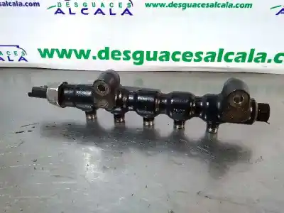 Автозапчасти б/у рампа инжектора за ford focus c-max (cap) ambiente (d) ссылки oem iam 9654592680