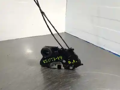 Автозапчастина б/у замок передніх дверей лівий для toyota yaris (ksp9/scp9/nlp9) básico посилання на oem iam   