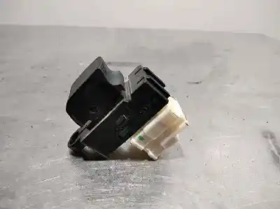 Peça sobressalente para automóvel em segunda mão botão / interruptor elevador vidro traseiro esquerdo por suzuki sx4 gl referências oem iam   