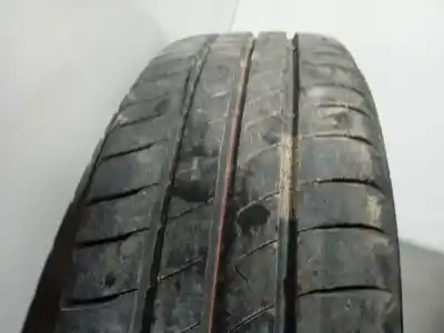 Pièce détachée automobile d'occasion pneu pour citroen xsara berlina 1.9d seduction références oem iam 185/65 r14 86h  