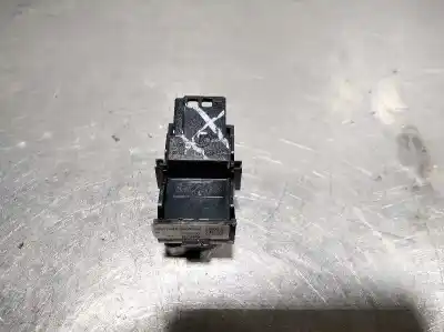 Second-hand car spare part door lock switch for land rover evoque dynamic oem iam references bj3214017ab  