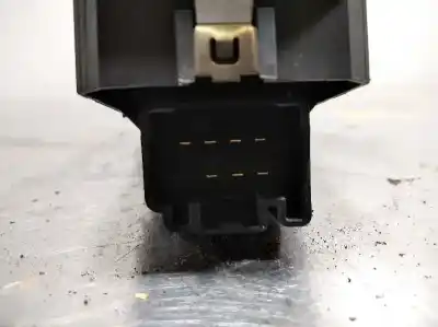 Автозапчасти б/у выключатель переднего правого окна за land rover range rover (lm) 3.6 td v8 ссылки oem iam yud501070pvj  