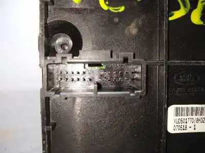 Автозапчастина б/у многофункційне управління для land rover range rover (lm) 3.6 td v8 посилання на oem iam yud501770  