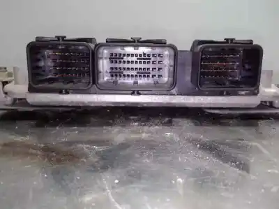 Автозапчастина б/у ебу контролер двигуна для peugeot 307 break / sw (s1) break xs посилання на oem iam 0281010779  