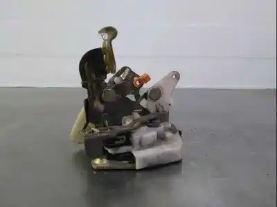Second-hand car spare part rear left door lock for mitsubishi montero (v20/v40) 2800 td american dream oem iam references   