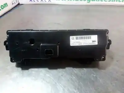 Peça sobressalente para automóvel em segunda mão comando de sofagem (chauffage / ar condicionado) por renault kadjar bose edition referências oem iam 275102210r  