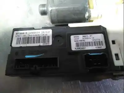 Second-hand car spare part passenger side right window regulator for renault laguna iii dynamique oem iam references 807000002r  988574101