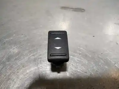 Peça sobressalente para automóvel em segunda mão botão / interruptor elevador vidro traseiro direito por ford kuga (cbv) trend referências oem iam 7m5t14529aa
