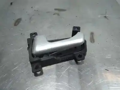 Peça sobressalente para automóvel em segunda mão puxador interior dianteiro esquerdo por kia sportage concept 4x2 referências oem iam 826103u000