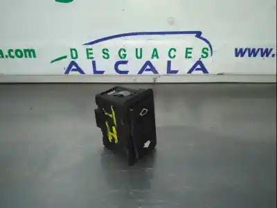 Peça sobressalente para automóvel em segunda mão botão / interruptor elevador vidro traseiro esquerdo por bmw serie 5 berlina (e39) 520i referências oem iam 