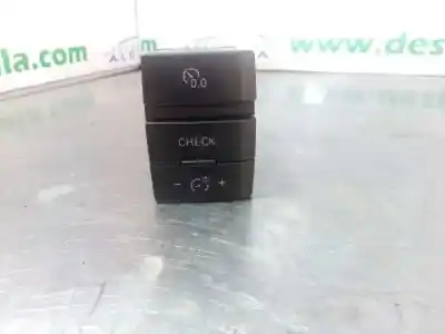 Second-hand car spare part switch for audi a6 berlina (4f2) 3.0 tdi quattro oem iam references 4l1927123vuv