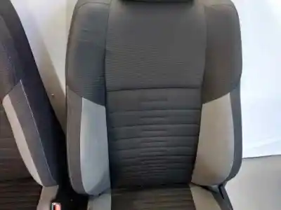 Second-hand car spare part complete seat set for toyota auris active oem iam references   