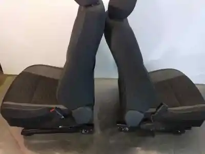 Second-hand car spare part complete seat set for toyota auris active oem iam references   