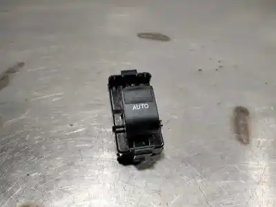 Peça sobressalente para automóvel em segunda mão botão / interruptor elevador vidro dianteiro direito por toyota auris active referências oem iam 0860z77