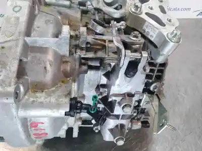 Second-hand car spare part gearbox for fiat 500 l (330) urban oem iam references 55262802 6 velocidades 