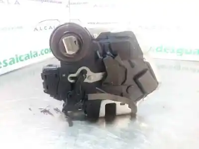 Автозапчастина б/у замок заднього правого дверя для lexus nx 300h 4wd посилання на oem iam 6905012410  