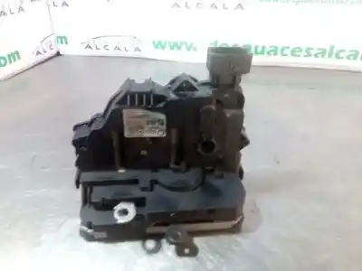 Peça sobressalente para automóvel em segunda mão fechadura da porta dianteira esquerda por opel corsa d cosmo referências oem iam 