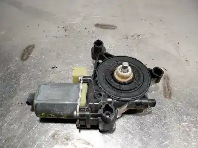 Tweedehands auto-onderdeel motor links voor ruit voor seat leon (5f1) reference oem iam-referenties 0130822717