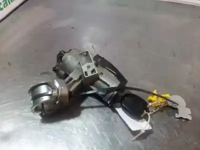 Second-hand car spare part ignition switch for toyota corolla (_e12_) 1.4 d (nde120_) oem iam references 45020024  