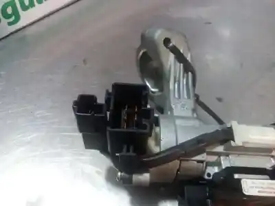 Second-hand car spare part ignition switch for toyota corolla (_e12_) 1.4 d (nde120_) oem iam references 45020024  