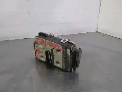 Second-hand car spare part rear left door lock for dodge caliber se oem iam references   