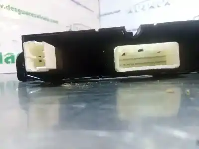 Second-hand car spare part switch for kia cee´d concept oem iam references 937001h000  