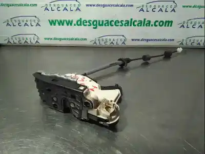 Second-hand car spare part left front door lock for seat toledo (kg3) reference oem iam references 5e1637015  