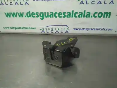 Tweedehands auto-onderdeel kofferbak / poortsluiting voor kia sorento i (jc) 2.5 crdi oem iam-referenties 87130-3e000