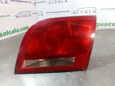 Автозапчастина б/у правий ліхтар для audi a3 (8p) 2.0 tdi посилання на oem iam 
