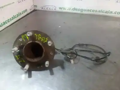 Автозапчастина б/у втулка для mazda cx-3 center-line посилання на oem iam d10e2615x