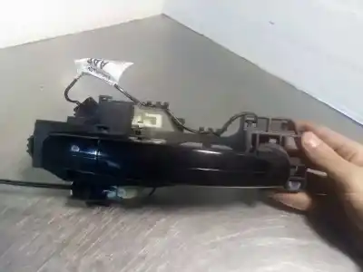 Автозапчастина б/у завнішня ручка задня ліва для ford focus lim. rs посилання на oem iam 2046987  