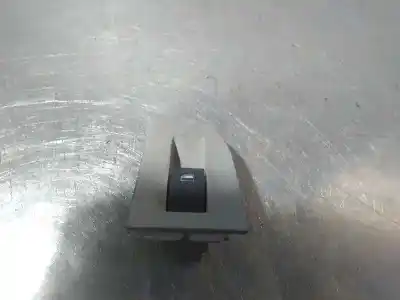 Peça sobressalente para automóvel em segunda mão botão / interruptor elevador vidro traseiro esquerdo por audi a6 berlina (4b2) 1.9 tdi referências oem iam 