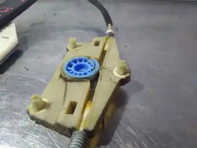 Pezzo di ricambio per auto di seconda mano alzacristalli posteriore destro per audi a6 c6 (4f2) 3.0 tdi quattro riferimenti oem iam 4f0807462  