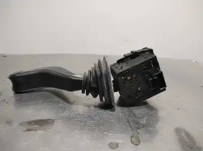 Pezzo di ricambio per auto di seconda mano comando pulito per opel combo familiar riferimenti oem iam 09185413  