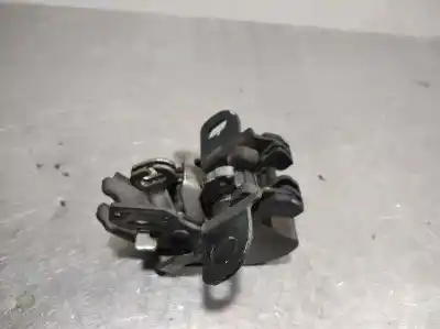 Second-hand car spare part hinge for opel combo familiar oem iam references   