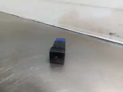 Second-hand car spare part switch for toyota yaris active oem iam references 4182g921  