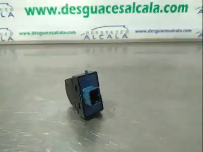 Second-hand car spare part right front power window switch for fiat doblo active oem iam references   