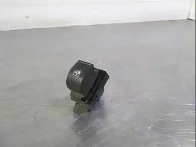 Second-hand car spare part right front power window switch for fiat doblo active oem iam references   