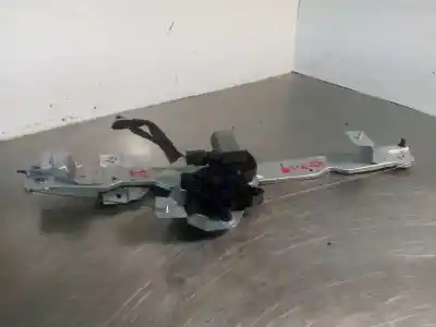 Second-hand car spare part driver left window regulator for dacia duster ambiance 4x2 oem iam references 128001072e  