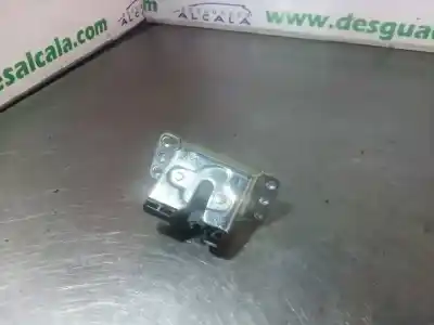 Tweedehands auto-onderdeel kofferbak / poortsluiting voor opel meriva enjoy oem iam-referenties 