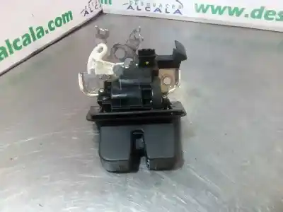 Автозапчасти б/у замок багажника/ворот за audi a3 (8v) ambiente ссылки oem iam 222246200316  8r0827505a