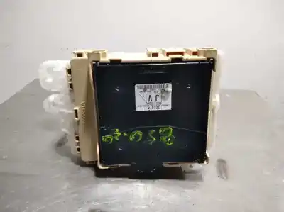 Second-hand car spare part fuse box unit for toyota auris active oem iam references 8273012x80a  