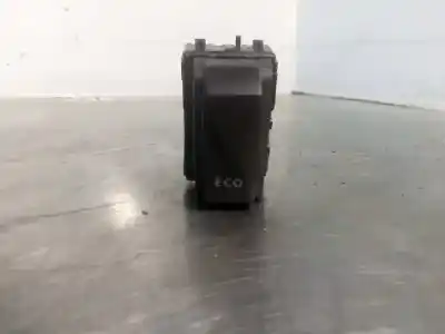 Second-hand car spare part switch for dacia sandero comfort oem iam references 251b49802r  