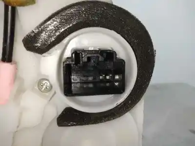 Second-hand car spare part left front door lock for mazda 2 lim. (de) 1.6 cd diesel cat oem iam references 9d03a0411  