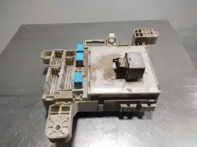 Second-hand car spare part FUSE BOX UNIT for TOYOTA LAND CRUISER (J12)  OEM IAM references   