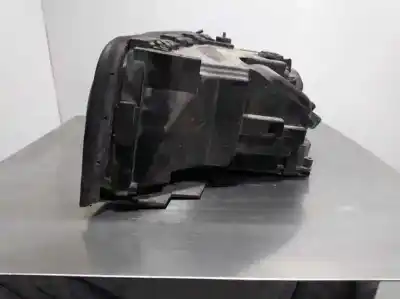 Pièce détachée automobile d'occasion feu droit pour bmw serie 7 (e38) 725tds références oem iam 0301043272  