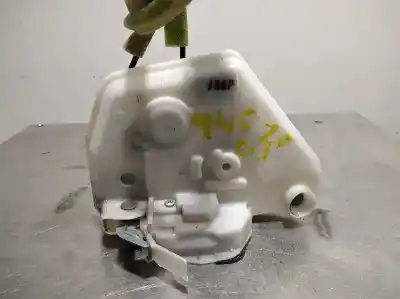 Second-hand car spare part left front door lock for mazda 3 lim. () style oem iam references 4e13b0566