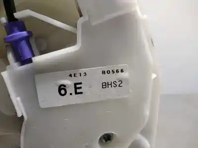 Second-hand car spare part left front door lock for mazda 3 lim. () style oem iam references 4e13b0566  